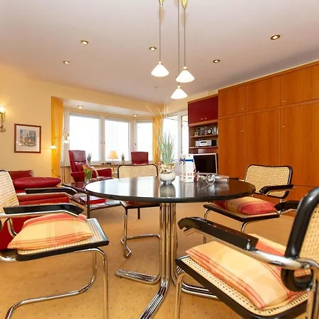 Trafalgar 354 Apartment Cuxhaven